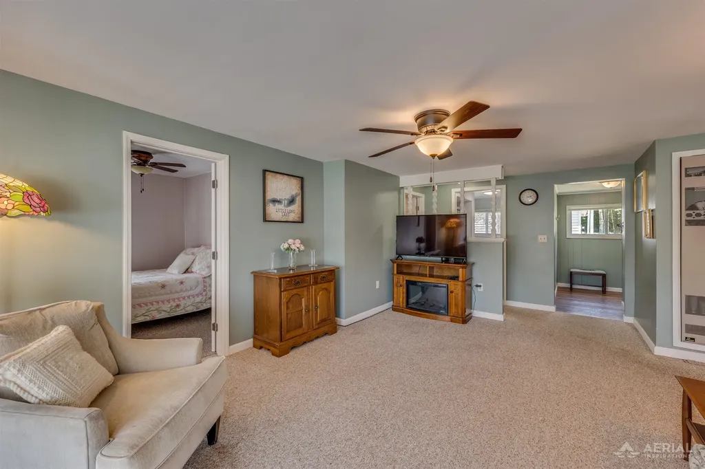 8483 Lakeview Plainfield Township MI 48739