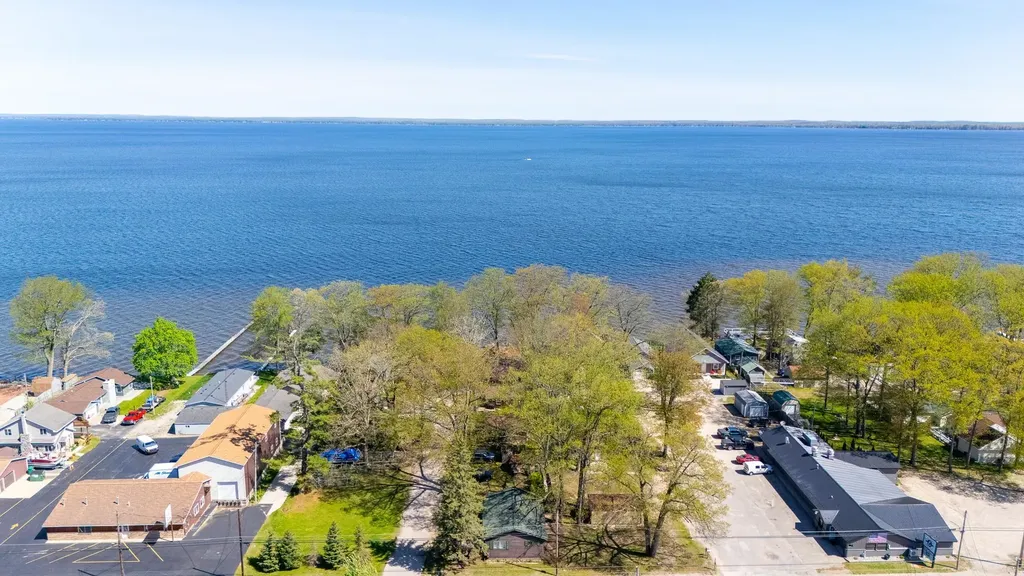 3974 W Houghton Lake Drive Denton Township MI 48629