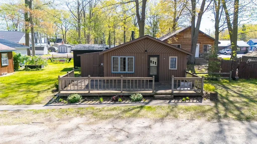 3974 W Houghton Lake Drive Denton Township MI 48629