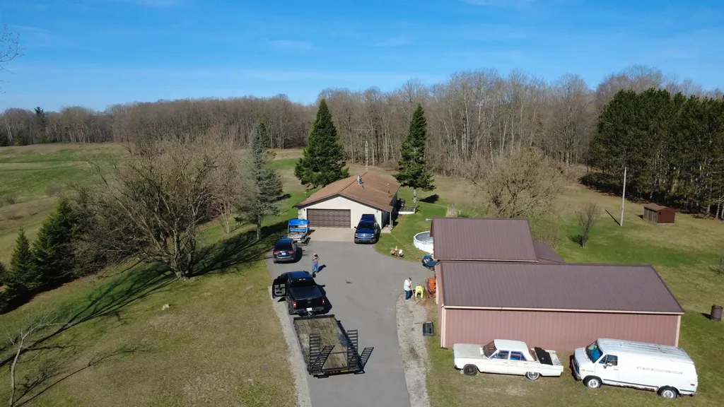 3100 Pointer Road Edwards Township MI 48661