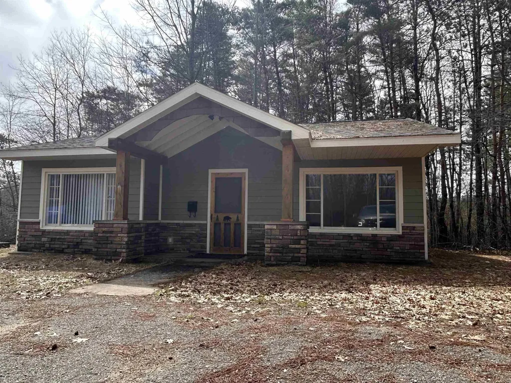 79 W Higgins Lake Drive Markey Township MI 48653