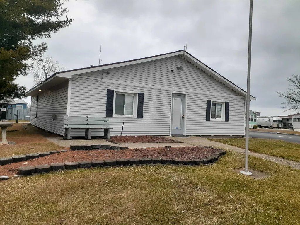 101 Steelhead Lane Au Sable Charter Township MI 48750