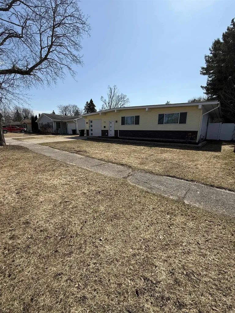 713 W Lincoln Baldwin Township MI 48730