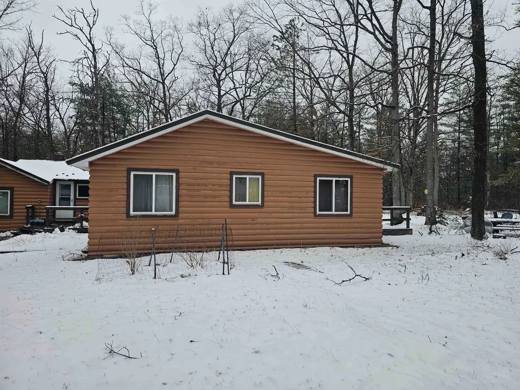7243 East Drive Plainfield Township MI 48761