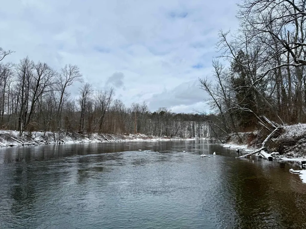 2140 W River Avenue Oscoda Charter Township MI 48750