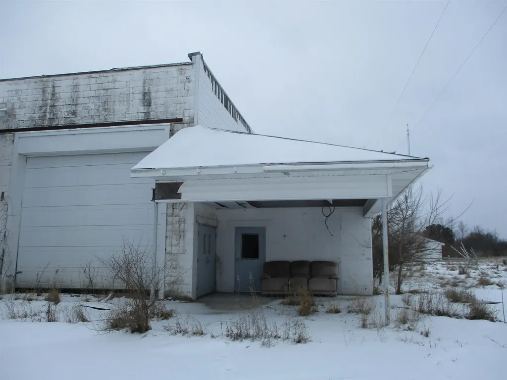 329 N Washington Street Richland Township MI 48756