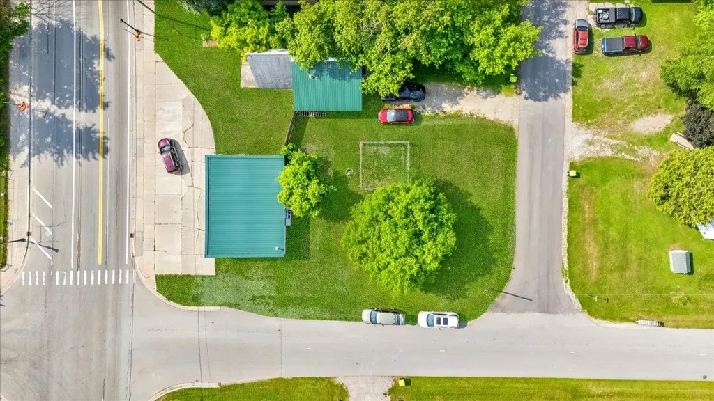 100 & 102 S Bullock Street Burleigh Township MI 48770