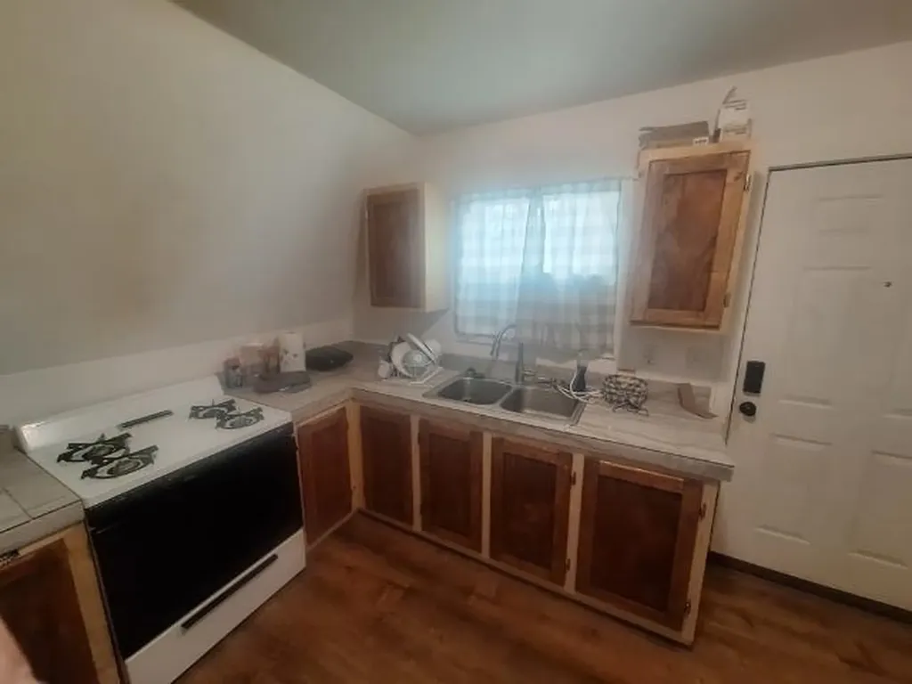 100 & 102 S Bullock Street Burleigh Township MI 48770