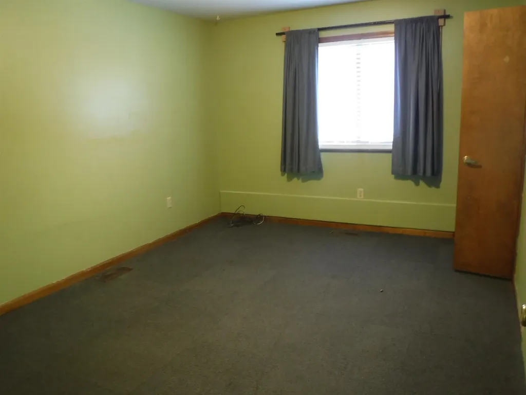 329 W Main Street Harrisville Township MI 48740
