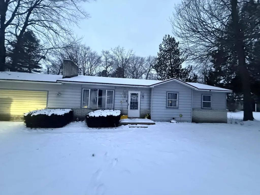 6439 Tecumseh Avenue Oscoda Charter Township MI 48750