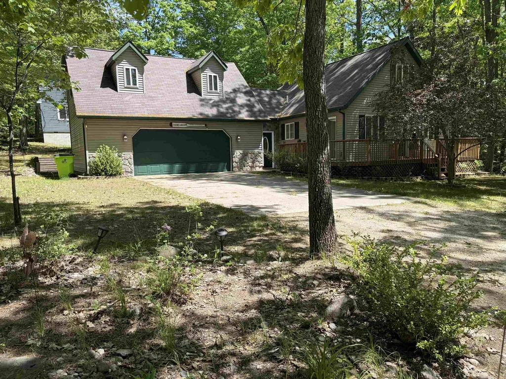 144 Garfield Gerrish Township MI 48653