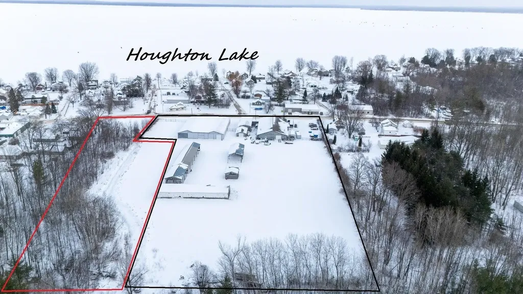 1409 Heightsview Drive Roscommon Township MI 48630