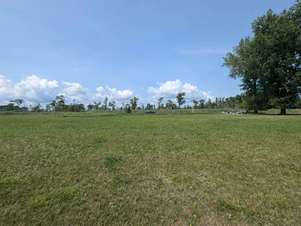 N/a Lola Lane Au Gres Township MI 48703