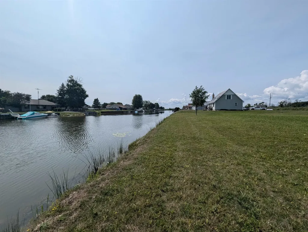 N/a Lola Lane Au Gres Township MI 48703
