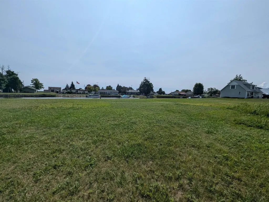 N/a Lola Lane Au Gres Township MI 48703