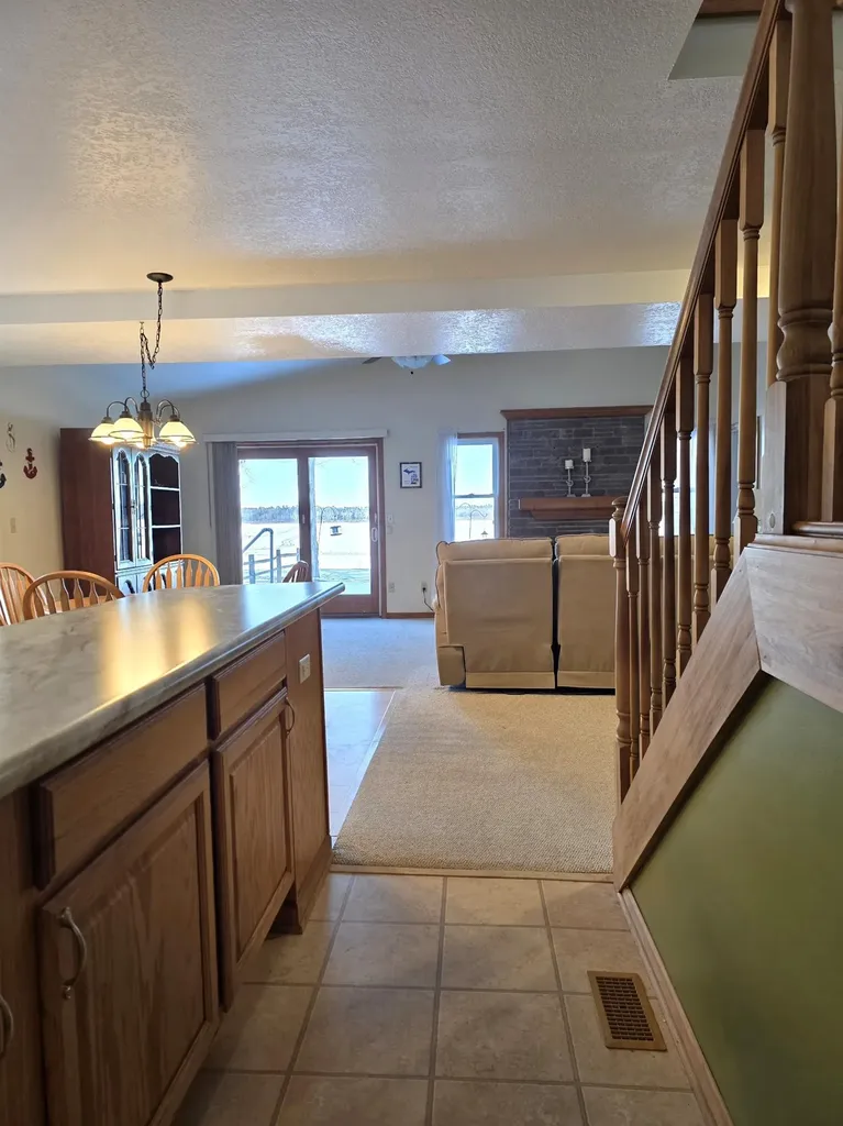 228 Maple Drive Unknown City MI 48730