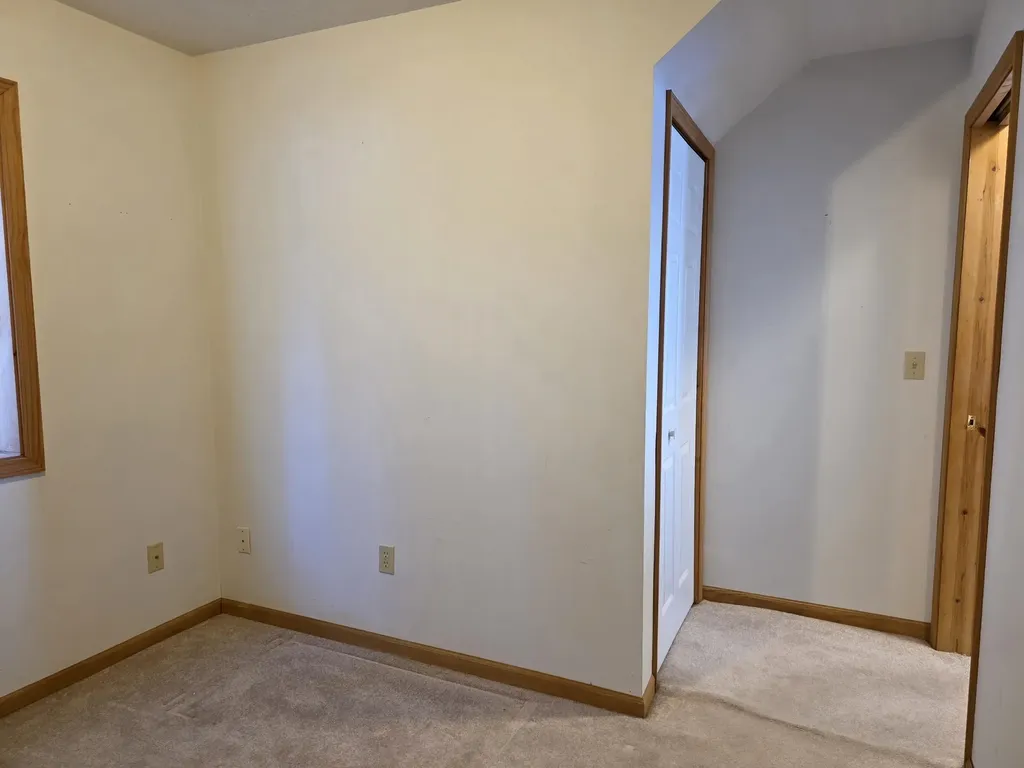 228 Maple Drive Unknown City MI 48730