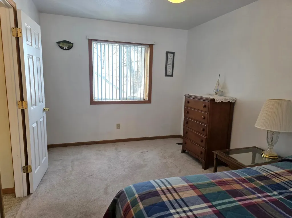 228 Maple Drive Unknown City MI 48730