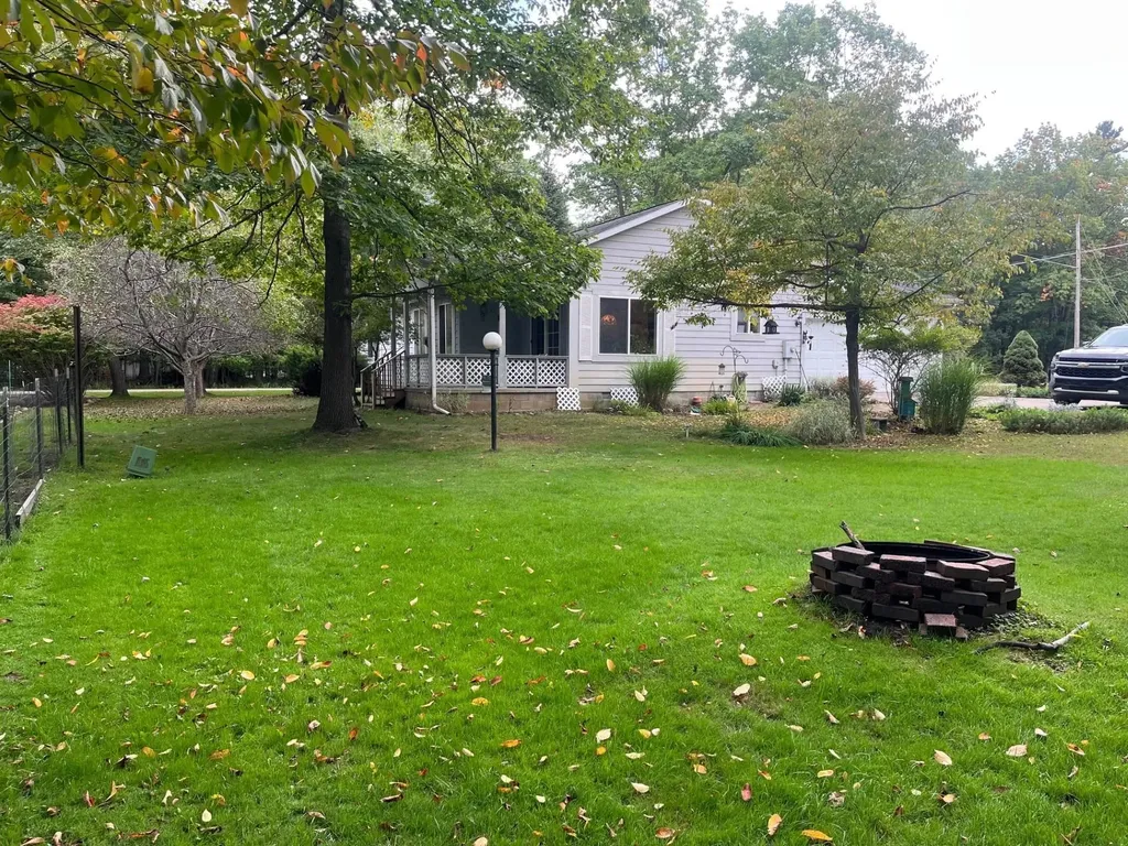 441 Lakewood Drive Unknown City MI 48730