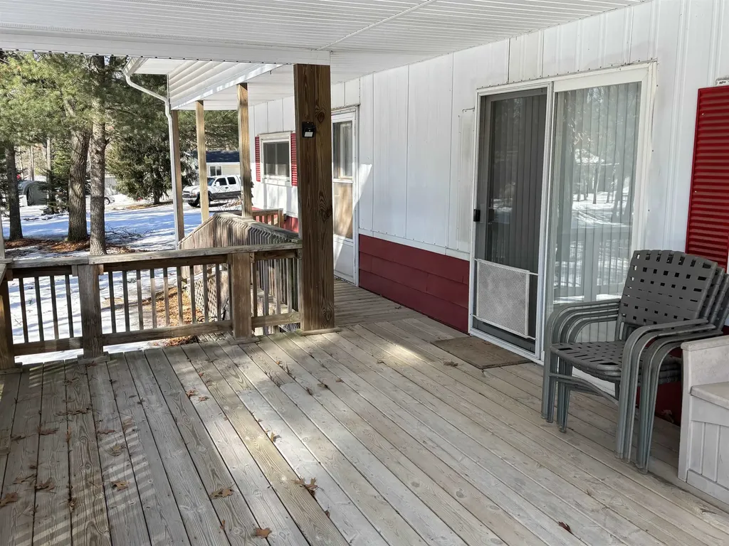 1690 Buena Vista Avenue Grant Township MI 48748