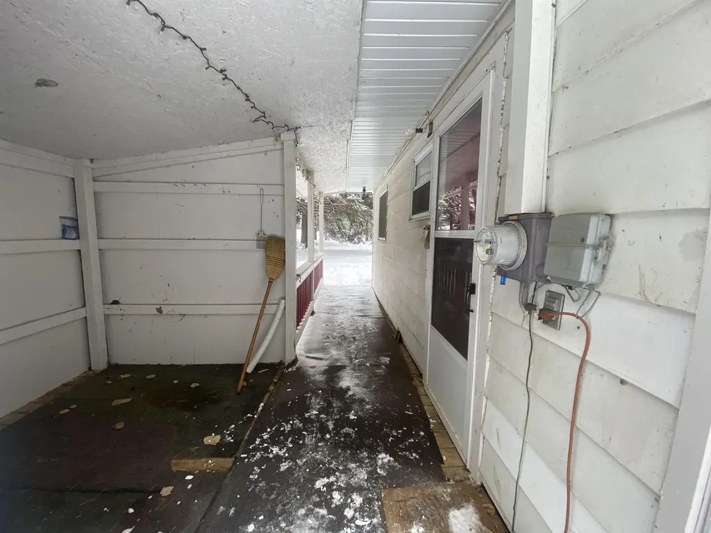 1240 Quigley Road Churchill Township MI 48661