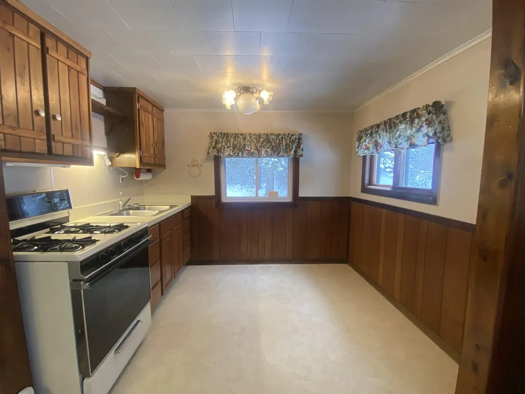 1240 Quigley Road Churchill Township MI 48661