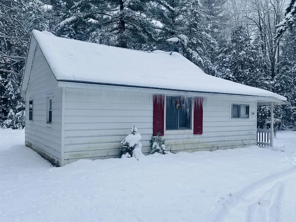 1240 Quigley Road Churchill Township MI 48661