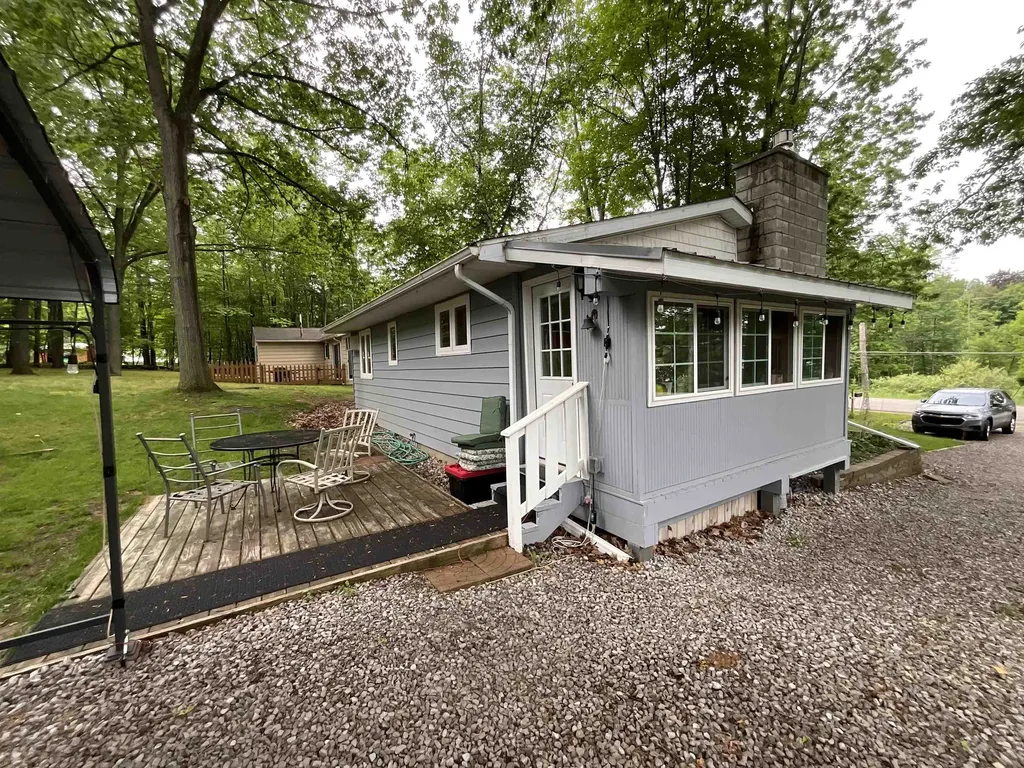 4737 Mary E Drive Hill Township MI 48739