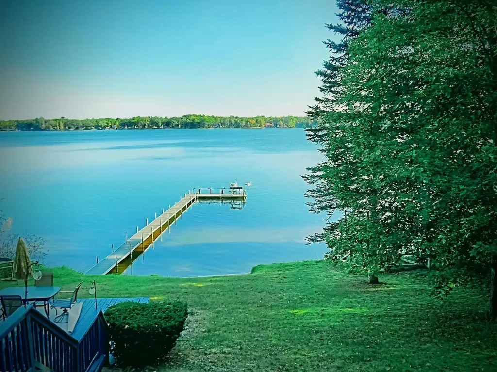 6466 Westshore Drive Oscoda Charter Township MI 48750