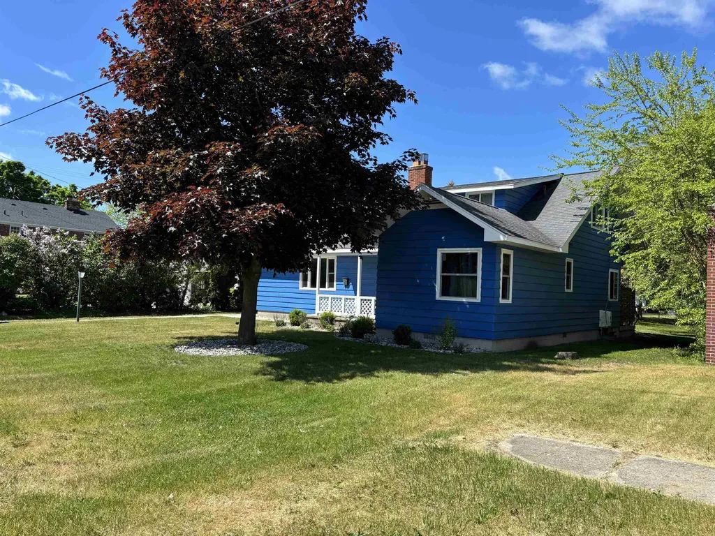 107 Adams Baldwin Township MI 48730