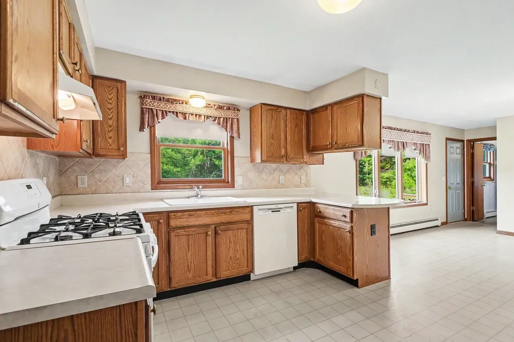 5711 Old State Road Grant Township MI 48770