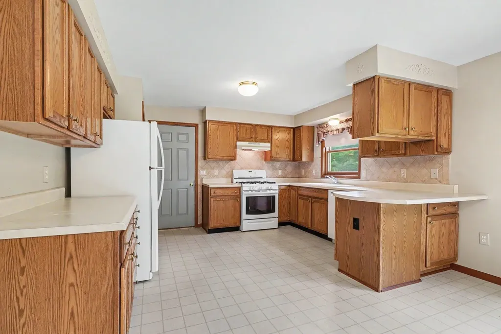 5711 Old State Road Grant Township MI 48770