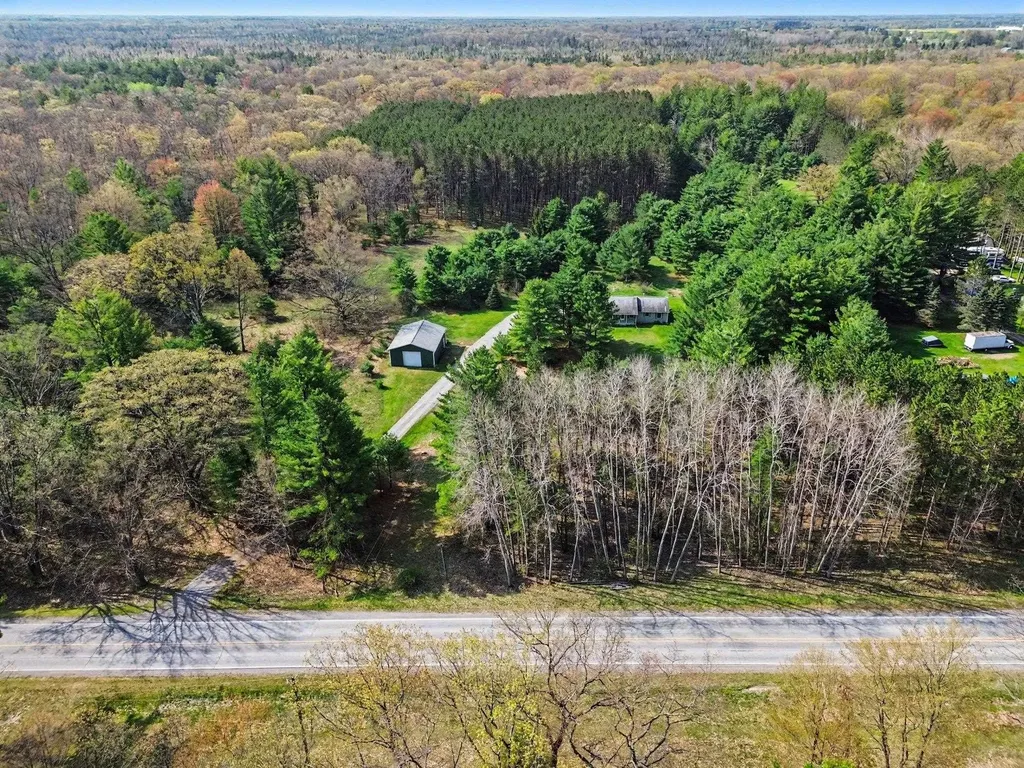 5711 Old State Road Grant Township MI 48770