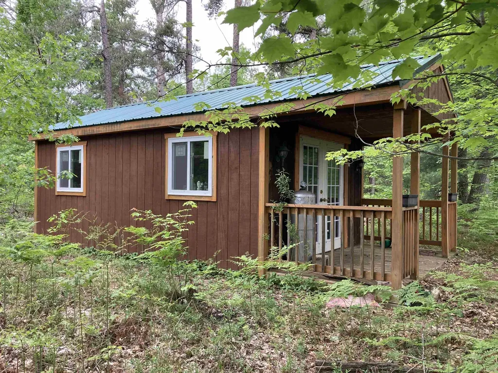 1875 Richardson Road Elmer Township MI 48647