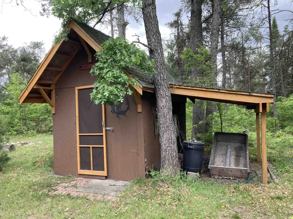 1875 Richardson Road Elmer Township MI 48647