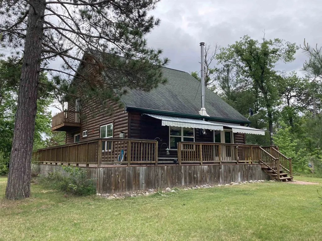 1875 Richardson Road Elmer Township MI 48647