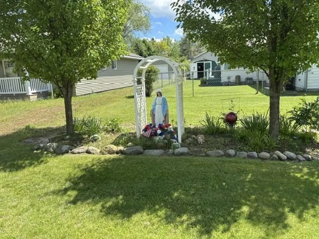 516 Locke Street Unknown City MI 48730