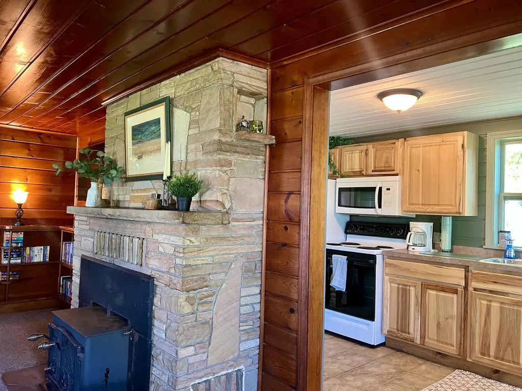 3325 N Us-23 N Oscoda Charter Township MI 48750