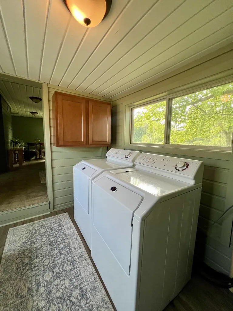3325 N Us-23 N Oscoda Charter Township MI 48750