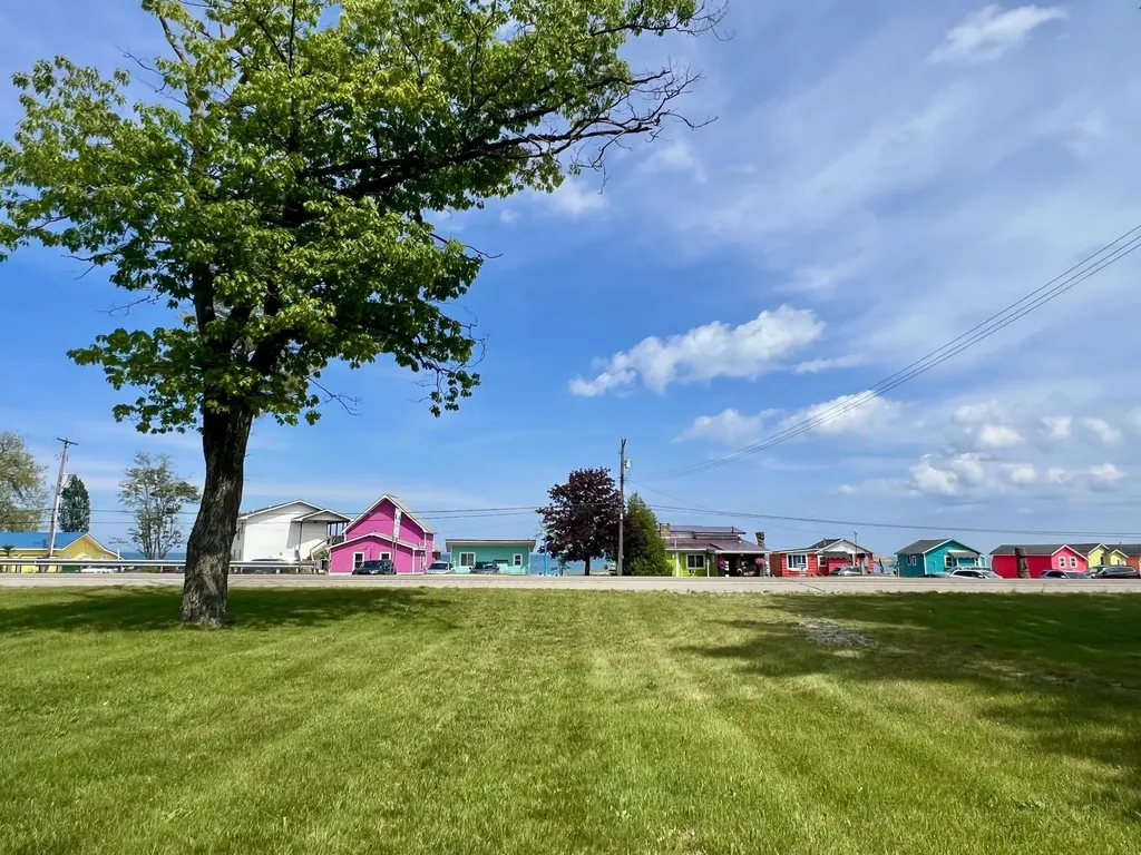 3325 N Us-23 N Oscoda Charter Township MI 48750