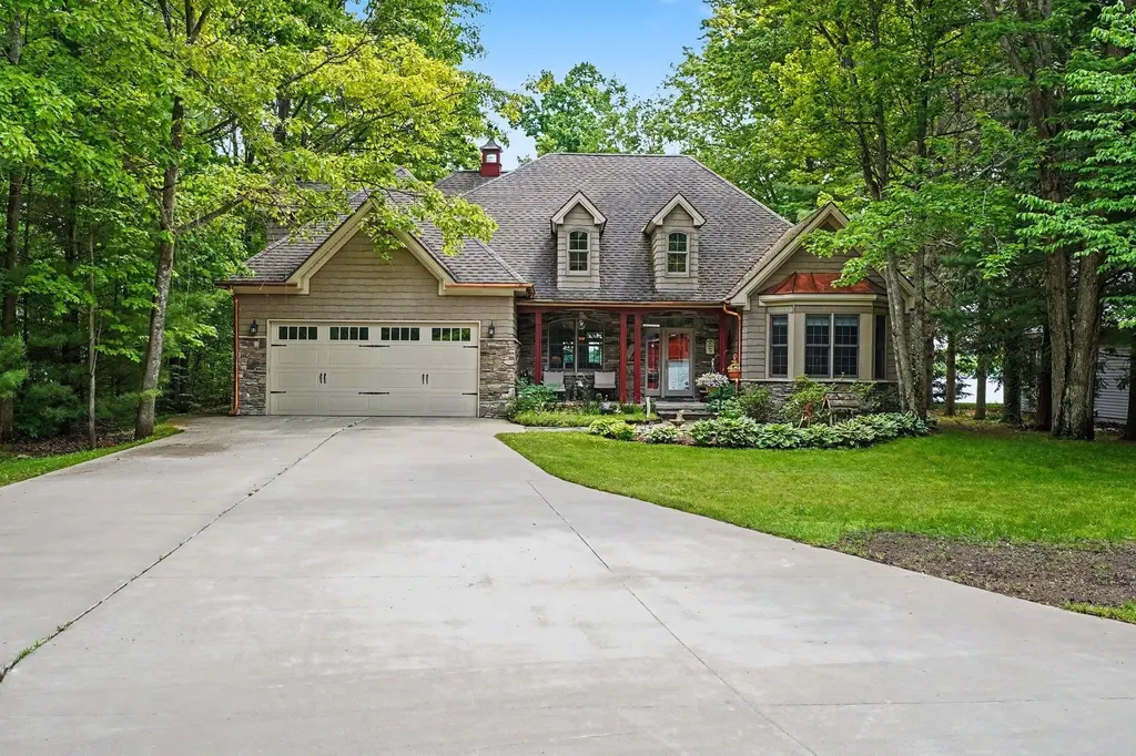 4661 W Cedar Lake Road Greenbush Township MI 48738