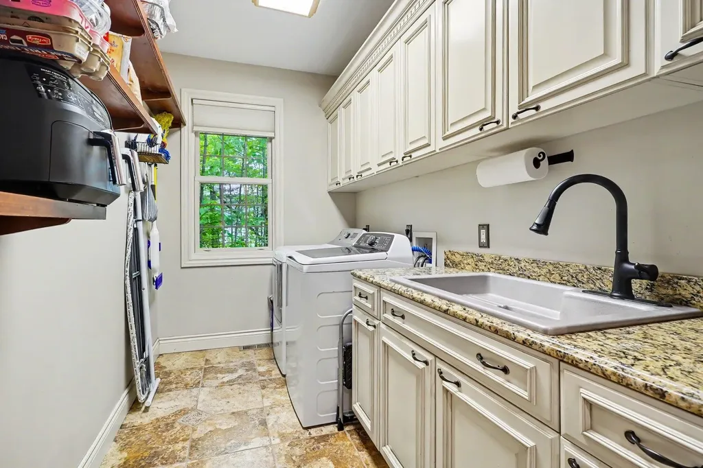 4661 W Cedar Lake Road Greenbush Township MI 48738