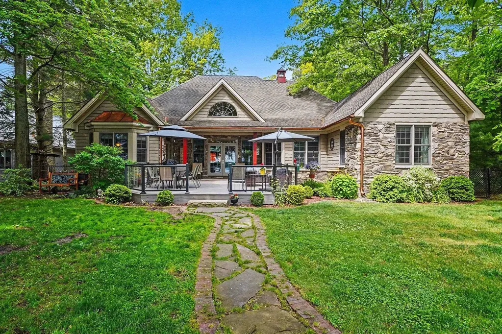4661 W Cedar Lake Road Greenbush Township MI 48738