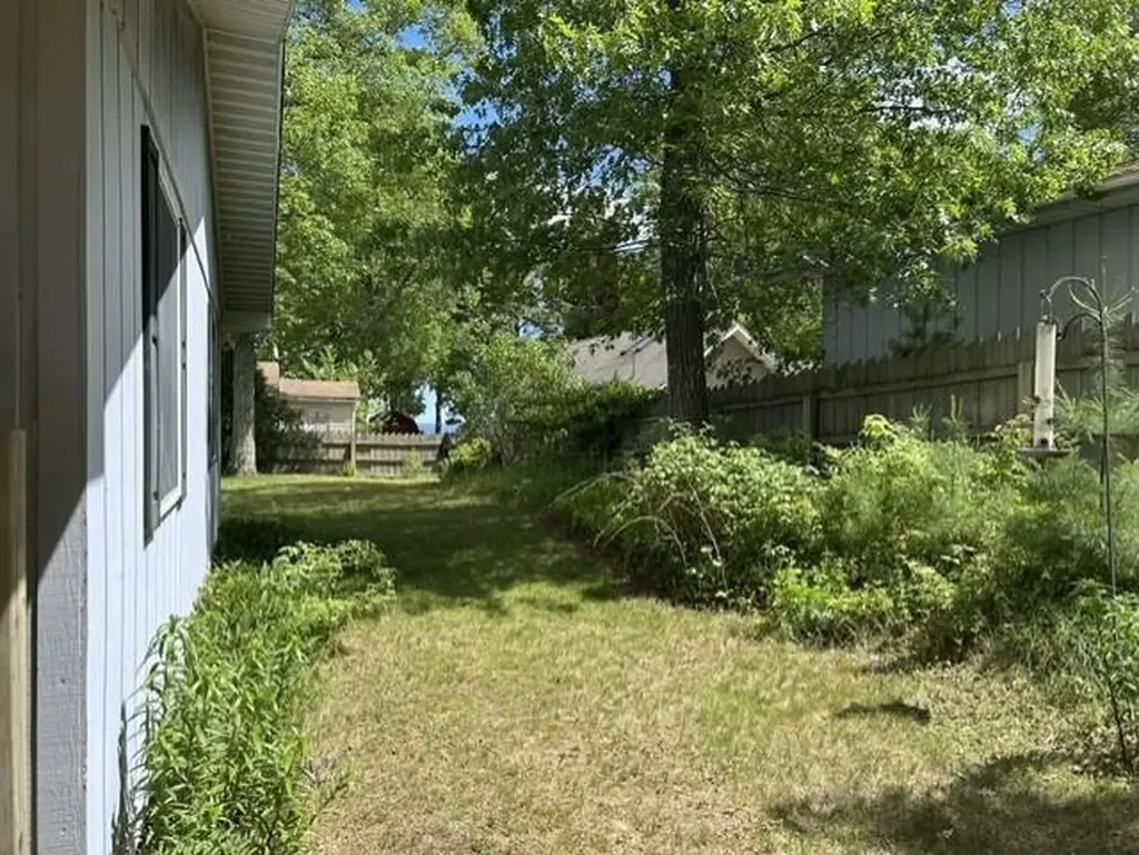 2424 Winona Street Baldwin Township MI 48730