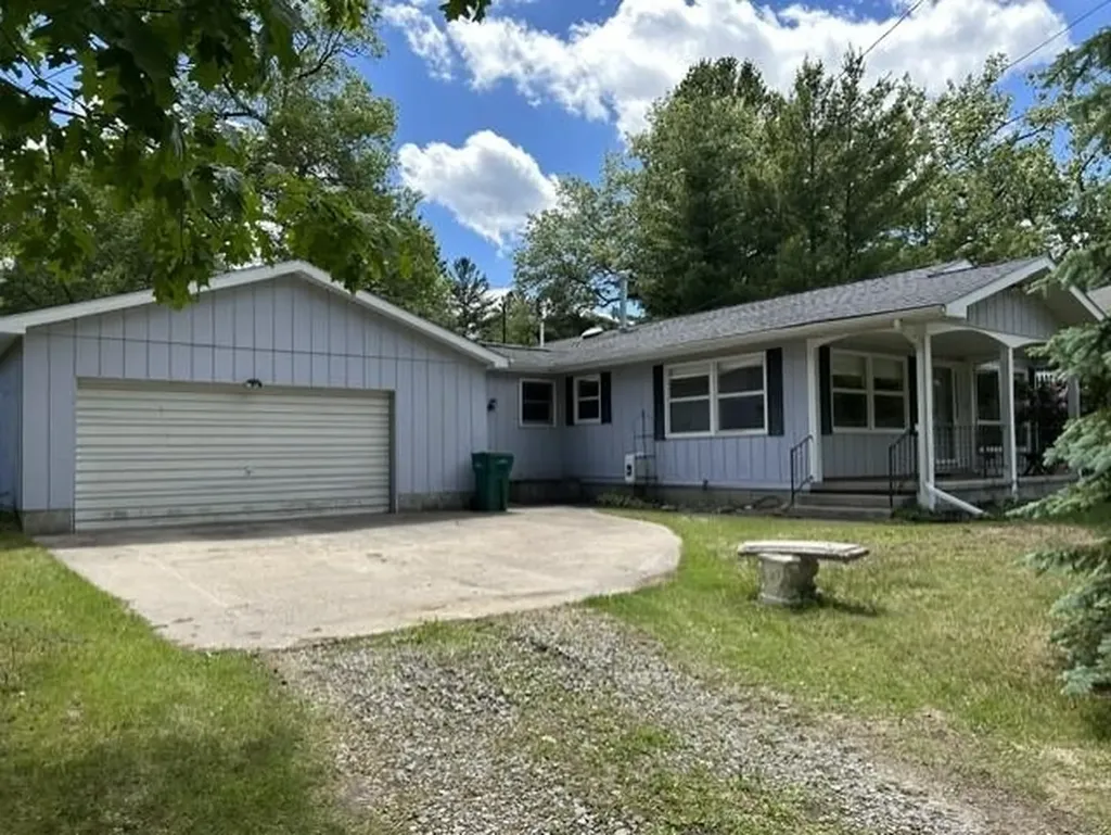 2424 Winona Street Baldwin Township MI 48730