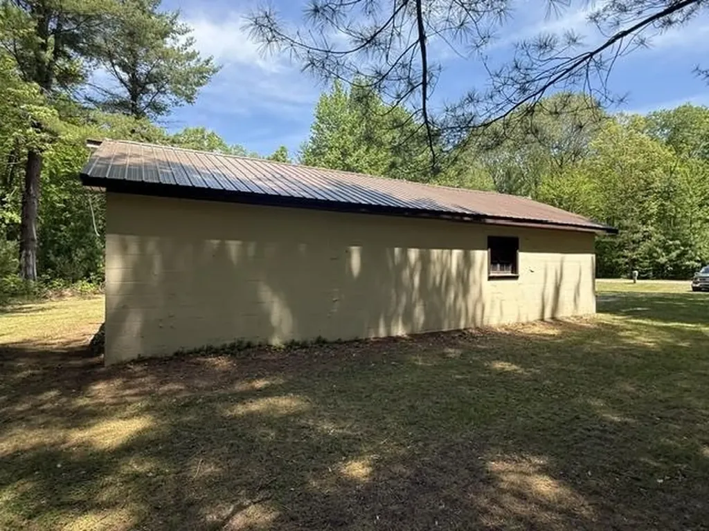 318 Coventry Drive Roscommon Township MI 48629