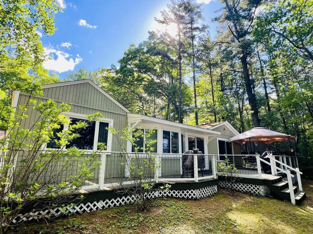 6391 Loud Drive Oscoda Charter Township MI 48750