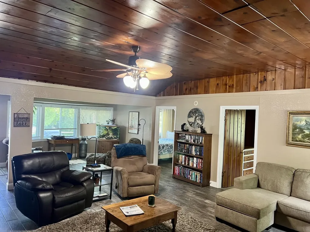 6391 Loud Drive Oscoda Charter Township MI 48750
