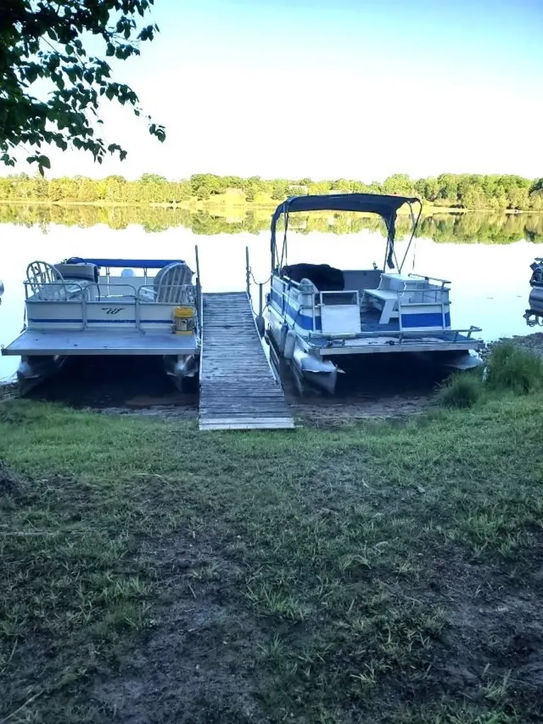5319 S Lakeview Edwards Township MI 48661