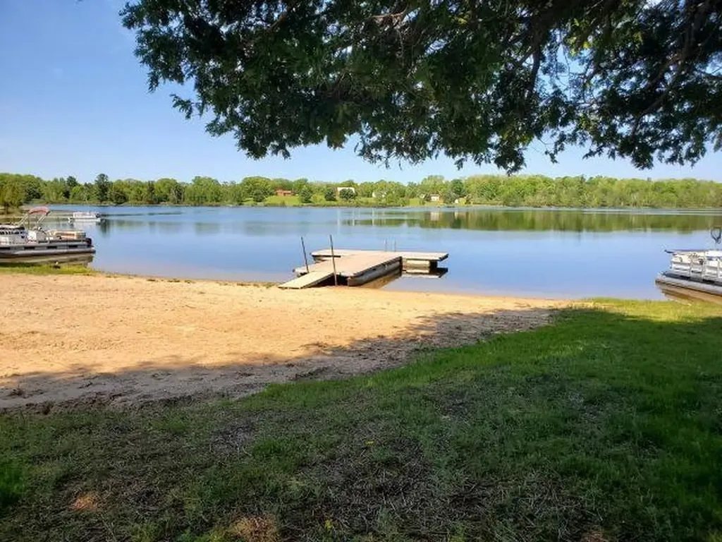 5319 S Lakeview Edwards Township MI 48661